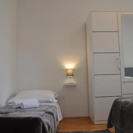 Appartement Lb Punta Bajlo *